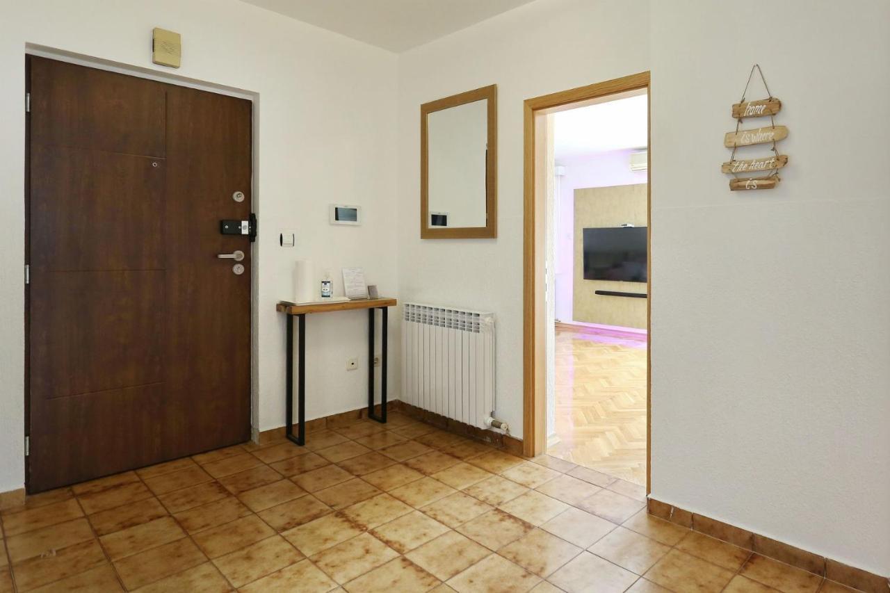 Apartmani Dubravka A2 Zara Esterno foto